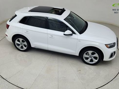 Used 2022 Audi Q5 2.0T Premium Plus w/ Premium Plus Package AWD/4WD image 74