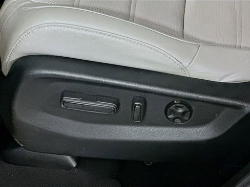 Used 2022 Honda CR-V EX-L image 22