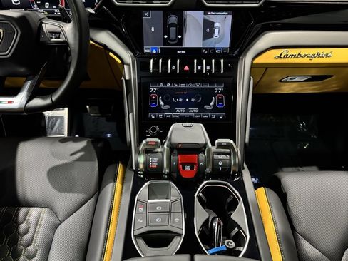 Used 2024 Lamborghini Urus S image 49