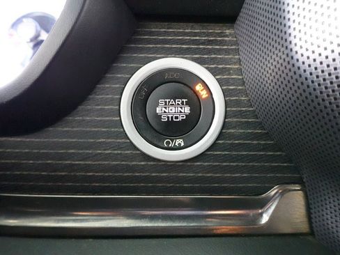 Used 2019 RAM 1500 Limited image 20