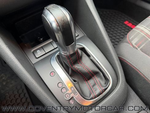 Used 2012 Volkswagen Golf 4-Door image 18