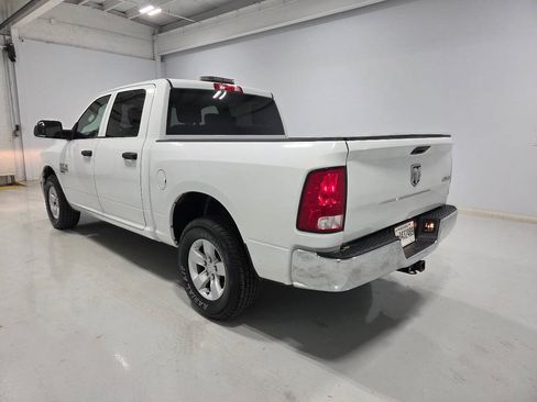 Used 2022 RAM 1500 Tradesman w/ Chrome Appearance Group AWD/4WD image 5