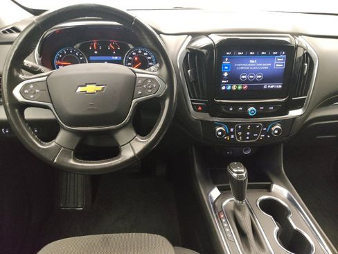 Used 2020 Chevrolet Traverse LT AWD/4WD image 22