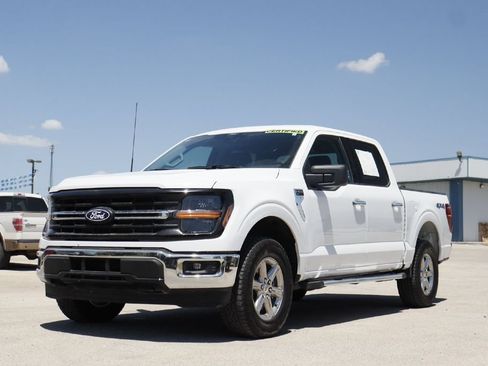 Used 2025 Ford F150 XLT w/ Equipment Group 301A Standard AWD/4WD image 2