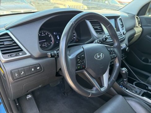 Used 2017 Hyundai Tucson Limited AWD/4WD image 18