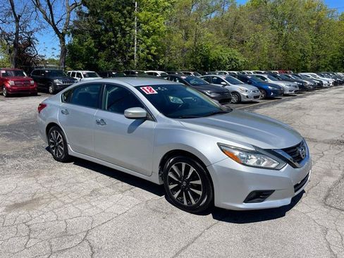 Used 2018 Nissan Altima 2.5 SL FWD image 3