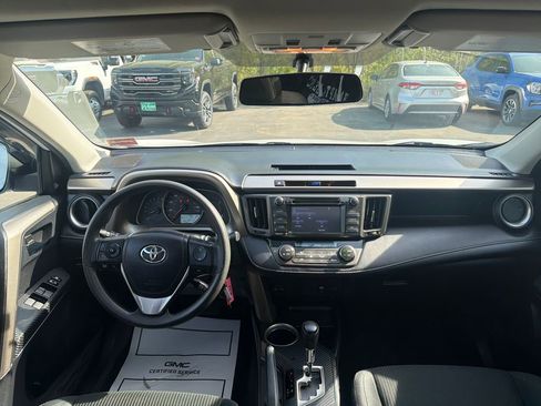 Used 2014 Toyota RAV4 XLE AWD/4WD image 15