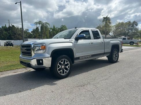 Used 2014 GMC Sierra 1500 SLE w/ SLE Value Package AWD/4WD image 1