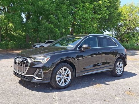 Used 2023 Audi Q3 2.0T Premium AWD/4WD image 5