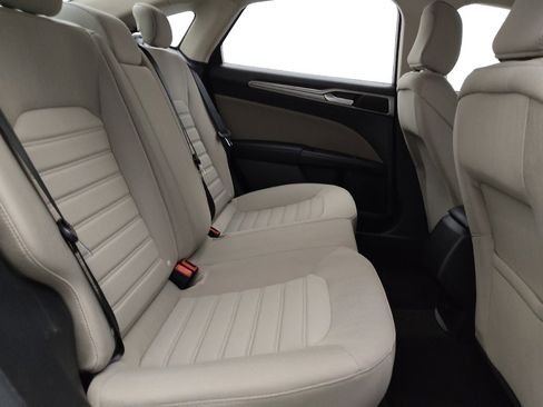 Used 2020 Ford Fusion S FWD image 19