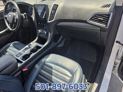Certified 2022 Ford Edge SEL w/ Sport Appearance Package AWD/4WD image 18