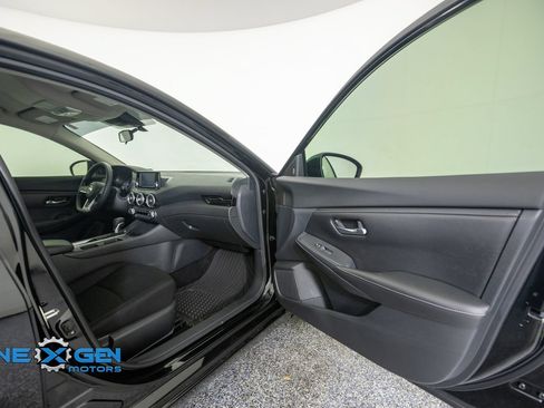 Used 2020 Nissan Sentra S FWD image 37