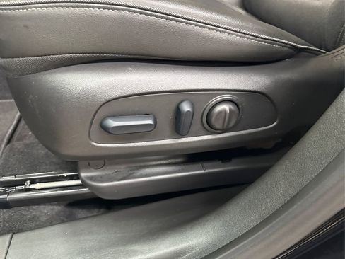 Used 2025 Buick Encore GX Preferred w/ Comfort Package image 35