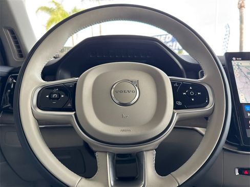 New 2026 Volvo XC90 T8 Ultra image 24