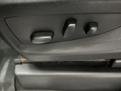 Used 2020 Chevrolet Tahoe LT image 22