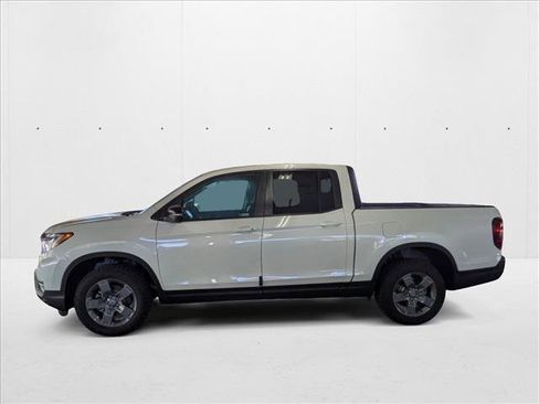 New 2025 Honda Ridgeline TrailSport image 5