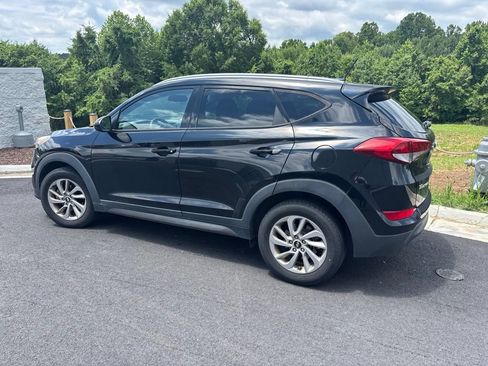 Used 2016 Hyundai Tucson SE w/ Option Group 02 FWD image 7