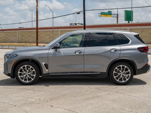 Used 2026 BMW X5 xDrive40i AWD/4WD image 5