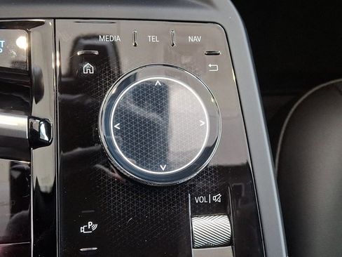 Certified 2025 BMW iX xDrive50 w/ Premium Package image 26