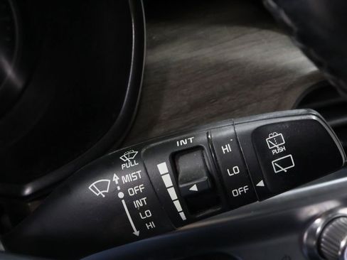 Used 2021 Kia Telluride EX w/ EX Premium Package image 17