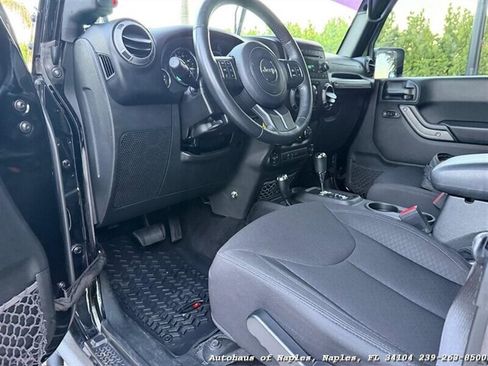 Used 2017 Jeep Wrangler Unlimited Sport w/ Quick Order Package 24S AWD/4WD image 26