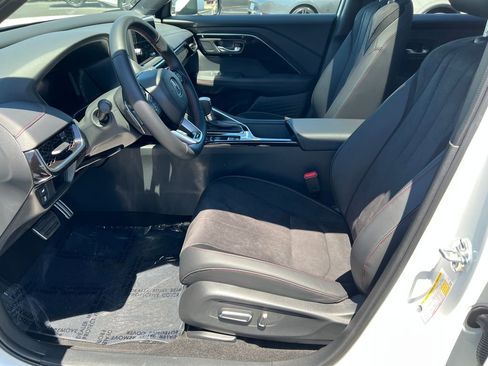 Certified 2025 Acura ADX A-Spec image 13
