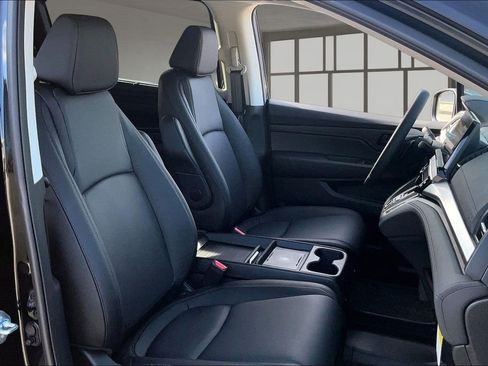 New 2026 Honda Odyssey EX-L image 10