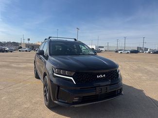Used 2022 Kia Sorento SX video 2