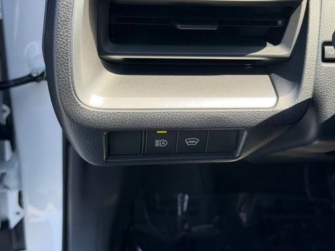 Certified 2024 Toyota Prius LE AWD/4WD image 24
