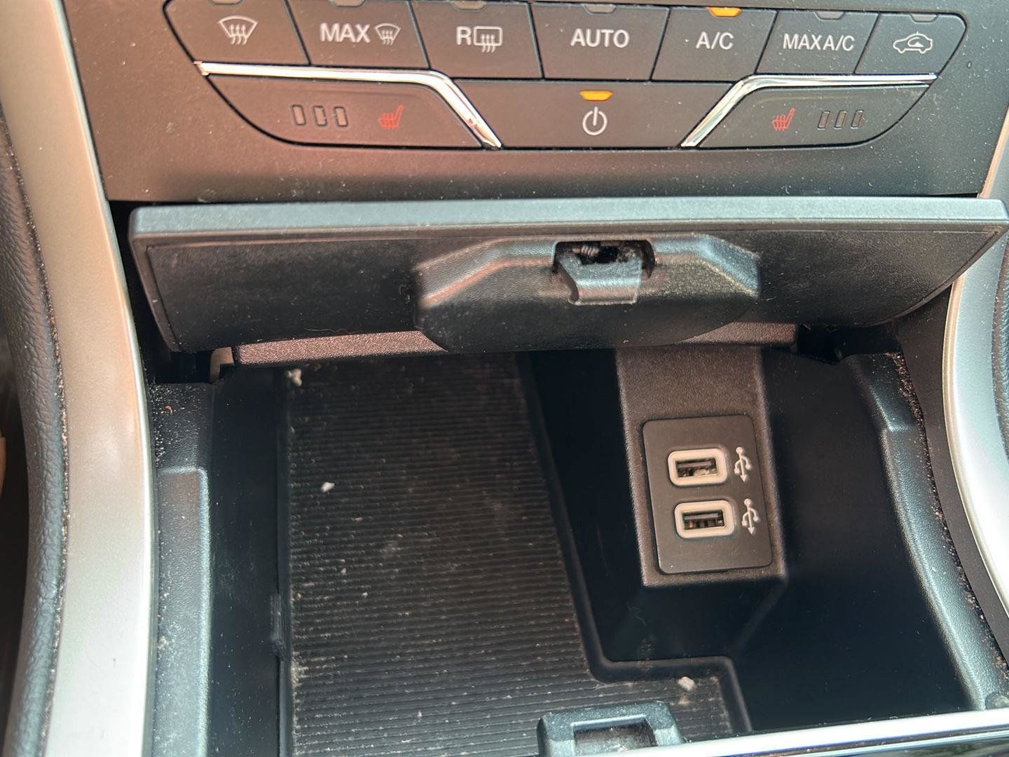 Used 2019 Ford Edge SEL w/ Equipment Group 201A AWD/4WD image 13