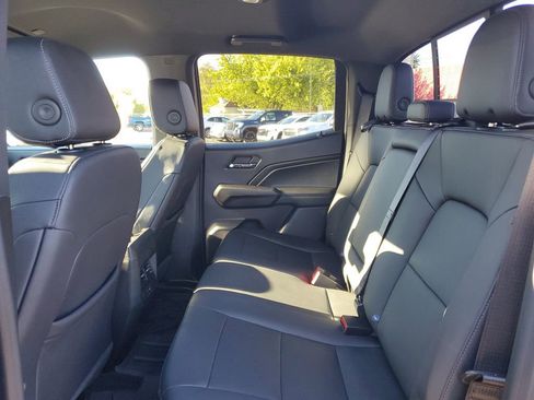 Used 2023 GMC Canyon Elevation w/ Elevation Premium Package image 28