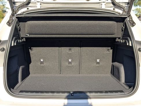 New 2026 BMW X1 xDrive28i w/ Technology Package image 14