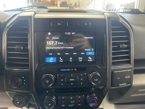 Used 2018 Ford F150 XLT w/ Equipment Group 302A Luxury image 17