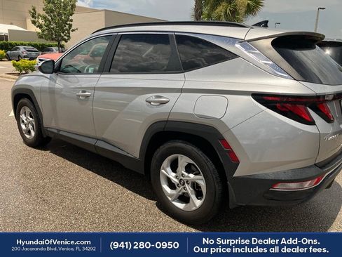 Used 2024 Hyundai Tucson SEL FWD image 9
