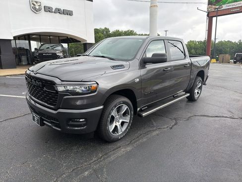 New 2026 RAM 1500 Express RWD image 3
