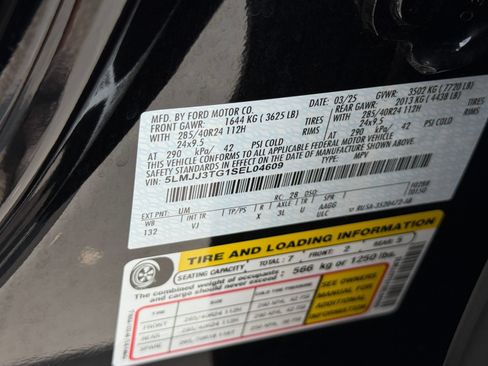 Used 2025 Lincoln Navigator L Black Label AWD/4WD image 48