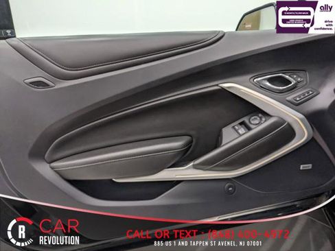 Used 2016 Chevrolet Camaro SS image 24