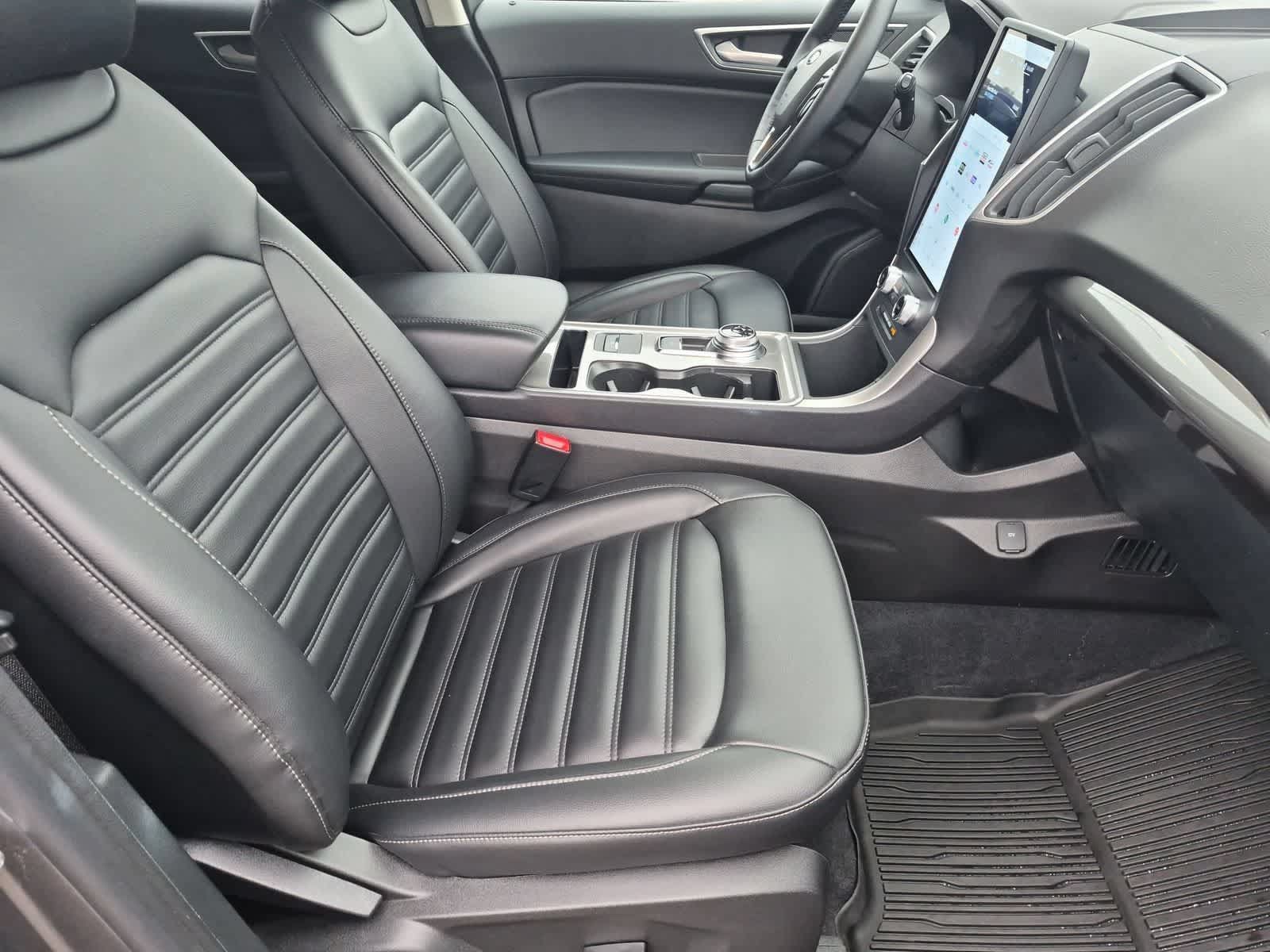 Used 2024 Ford Edge SEL w/ Convenience Package AWD/4WD image 21