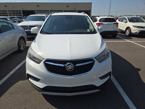 Used 2017 Buick Encore Preferred FWD image 2
