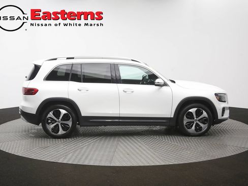 Used 2025 Mercedes-Benz GLB 250 w/ Exclusive Package image 47