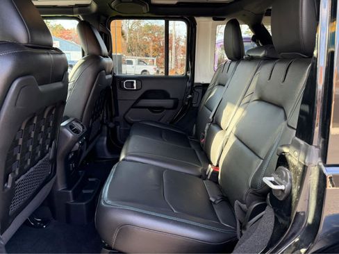 Used 2021 Jeep Wrangler Unlimited Rubicon 4xe w/ Steel Bumper Group image 28