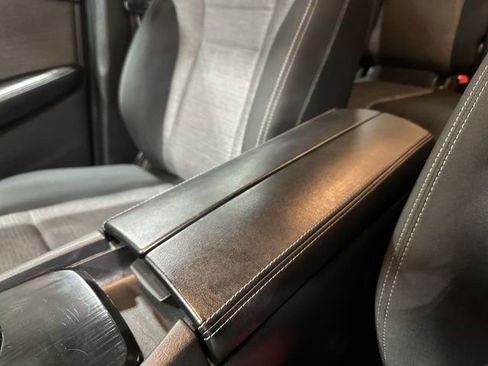 Used 2023 Nissan Rogue SV image 25