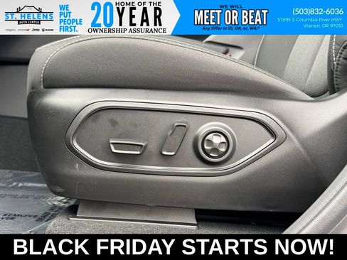 New 2025 Jeep Grand Cherokee Laredo X w/ Luxury Tech Group I image 18