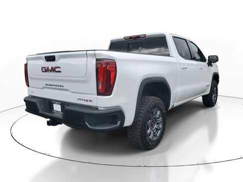 New 2026 GMC Sierra 1500 AT4X image 3