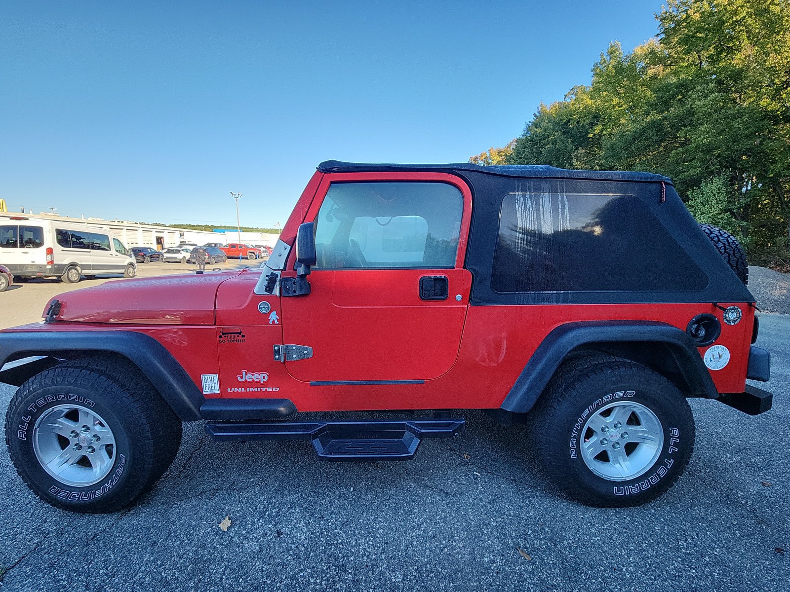 Used 2005 Jeep Wrangler Unlimited w/ Security Group AWD/4WD image 2