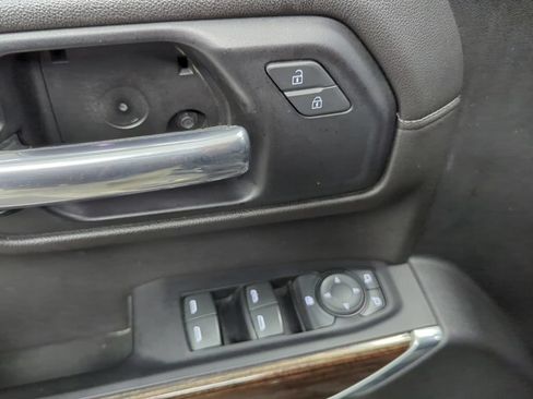 Used 2019 GMC Sierra 1500 Elevation w/ Elevation Value Package AWD/4WD image 10