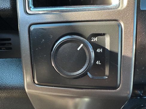 Used 2016 Ford F150 XLT w/ Equipment Group 302A Luxury image 36