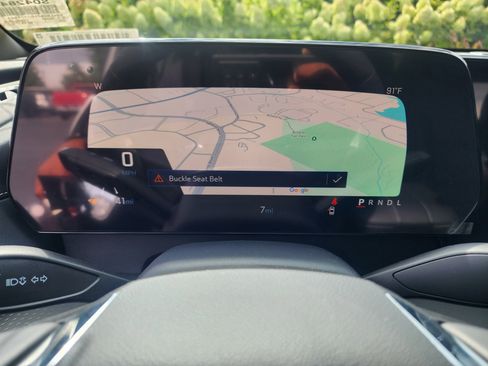 New 2025 Chevrolet Traverse LT w/ Driver Confidence Package image 31