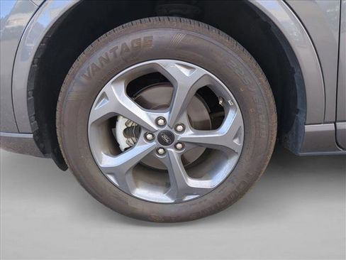 Used 2024 Ford Escape ST-Line image 14