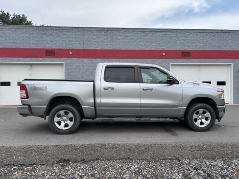Used 2020 RAM 1500 Big Horn AWD/4WD image 2